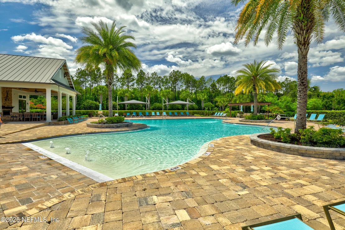 Photo of 383 PINE HAVEN Drive