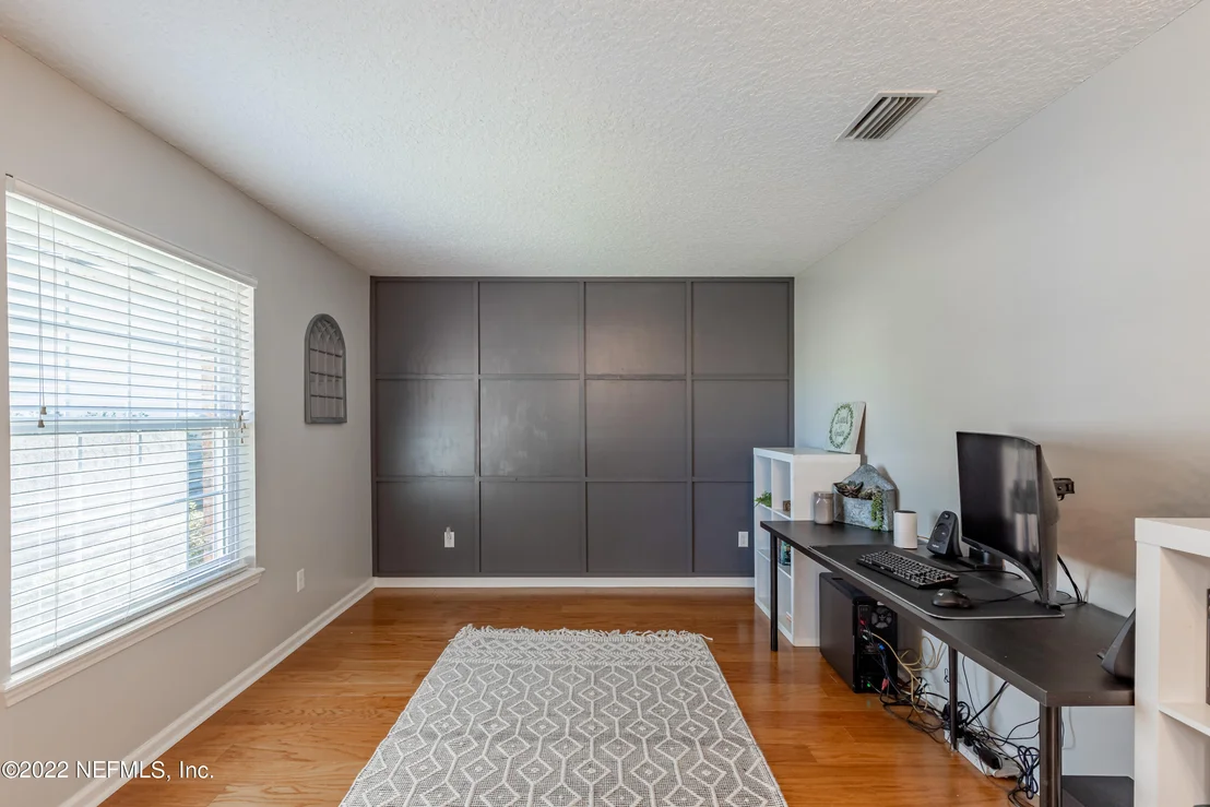 Photo of 4079 EDGELAND Trail