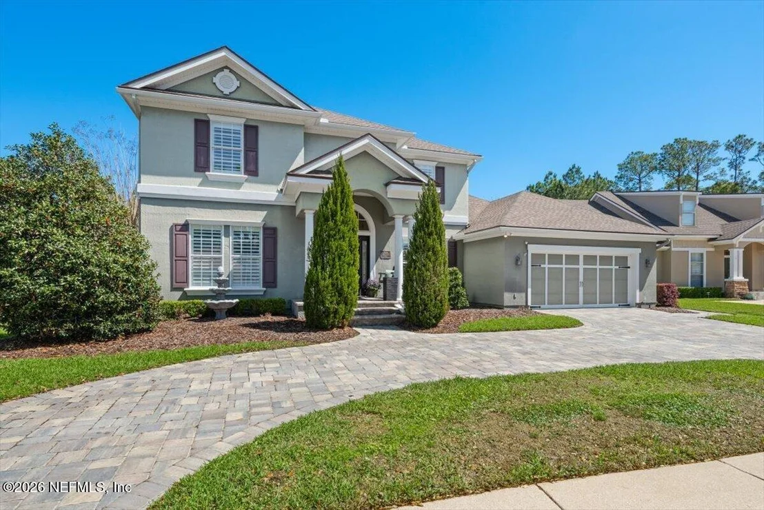 Photo of 844 EAGLE POINT Drive