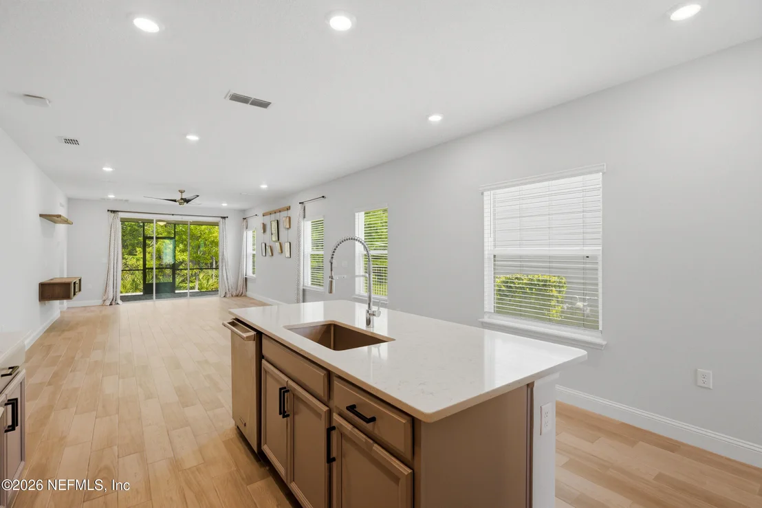 Photo of 248 CLIFTON BAY