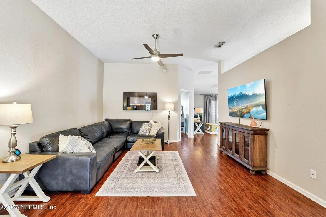 Photo of 96398 COMMODORE POINT Drive