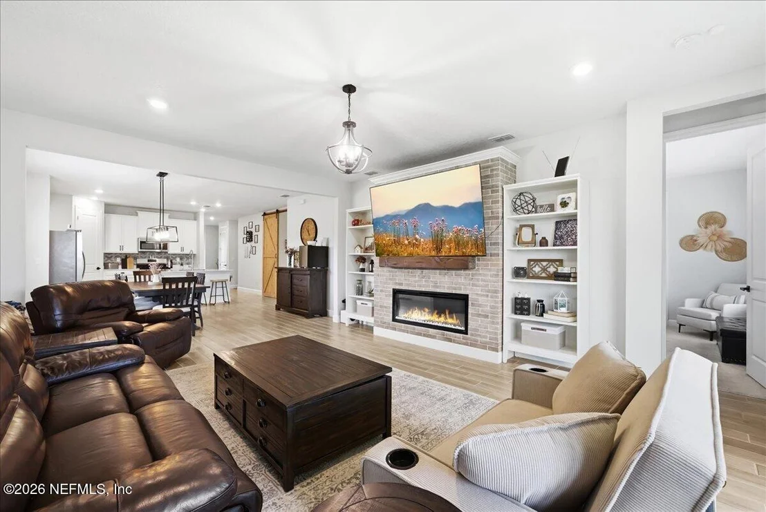 Photo of 40 RIDGEWIND Drive