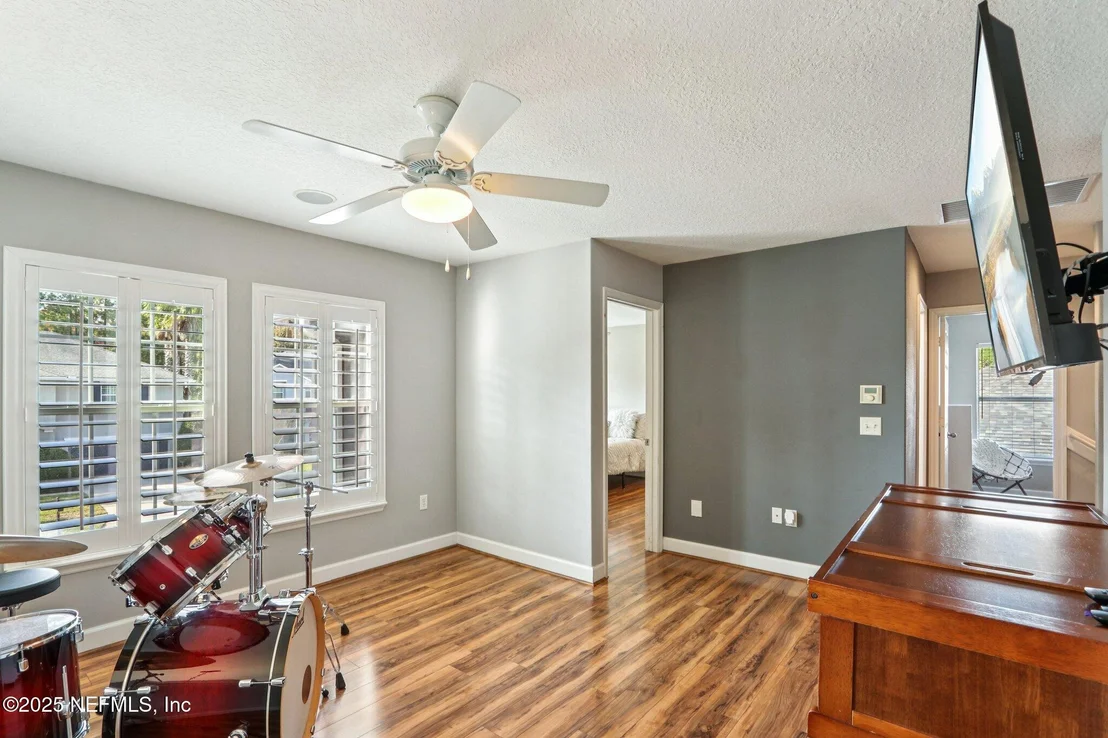 Photo of 200 HUNTSTON Way