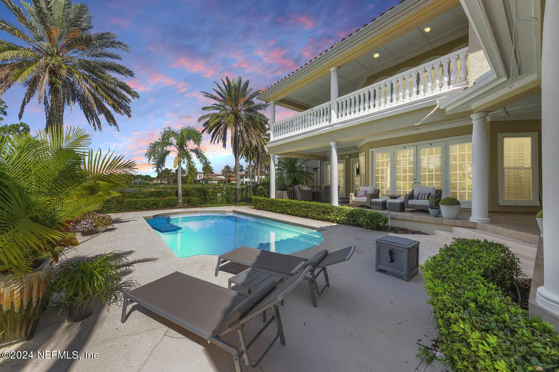 Photo of 752 PROMENADE POINTE Drive