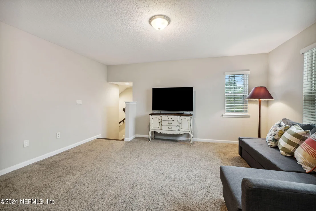 Photo of 94 LUCERNE Court