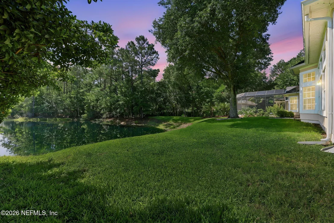 Photo of 7805 RITTENHOUSE Lane