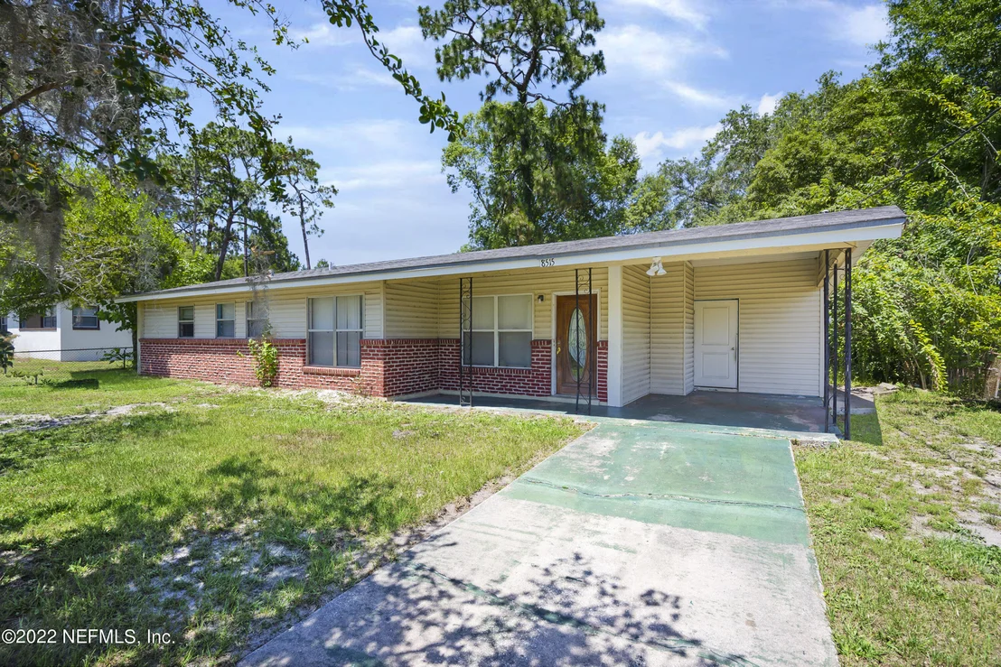 Photo of 8515 BERMUDA Road