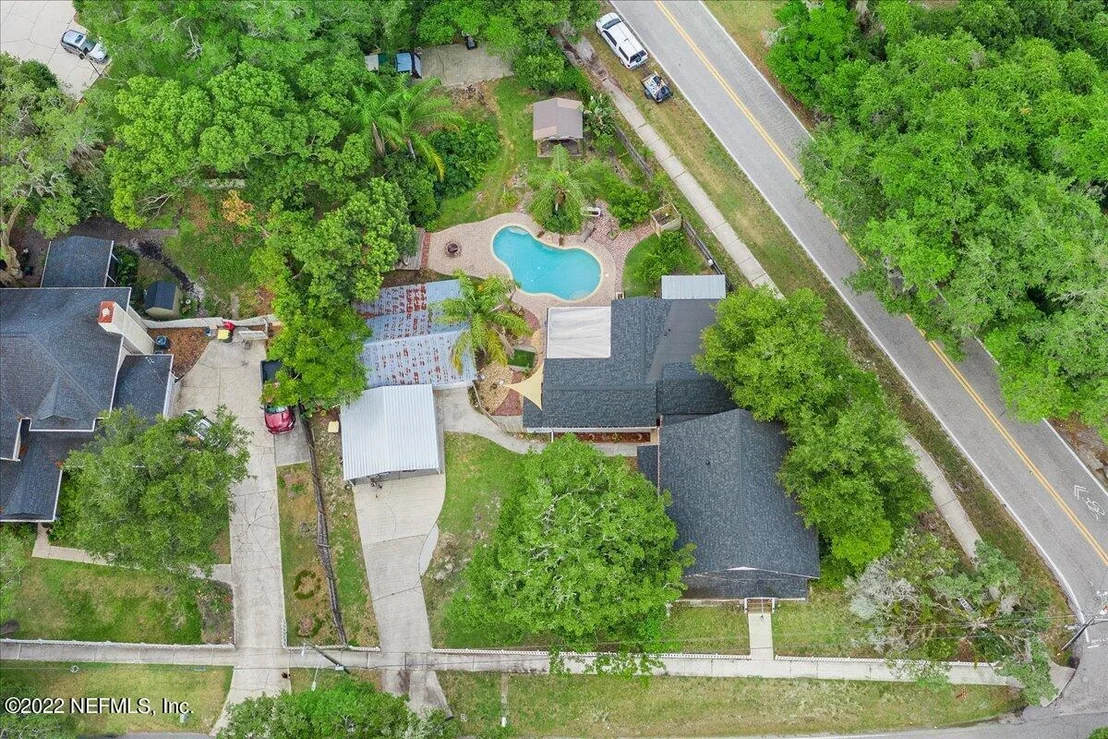 Photo of 2704 LORETTO Road