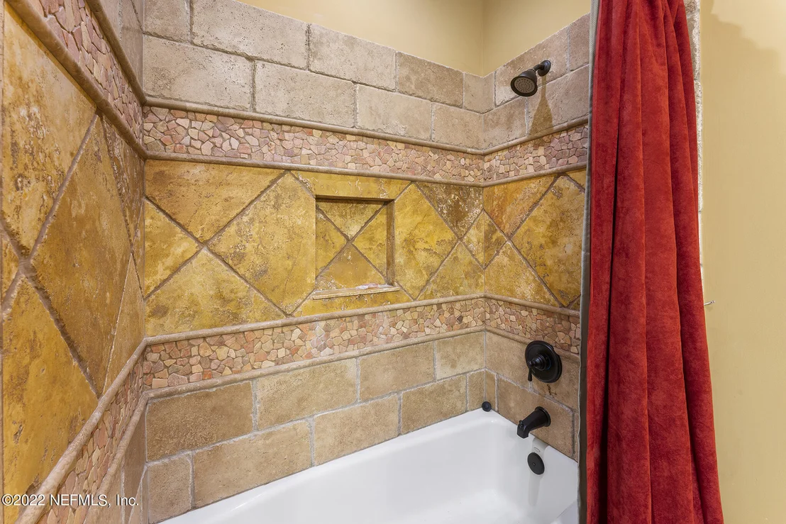 Photo of 8289 COLEE COVE Road