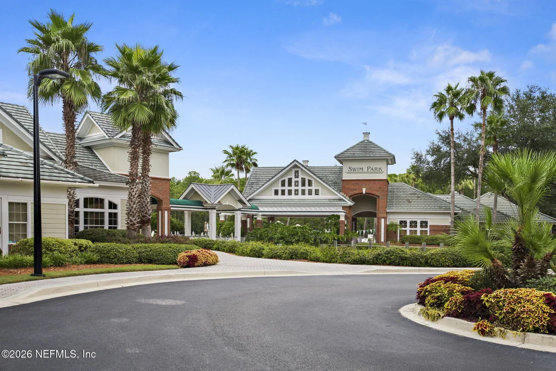 Photo of 2290 EAGLE HARBOR Parkway