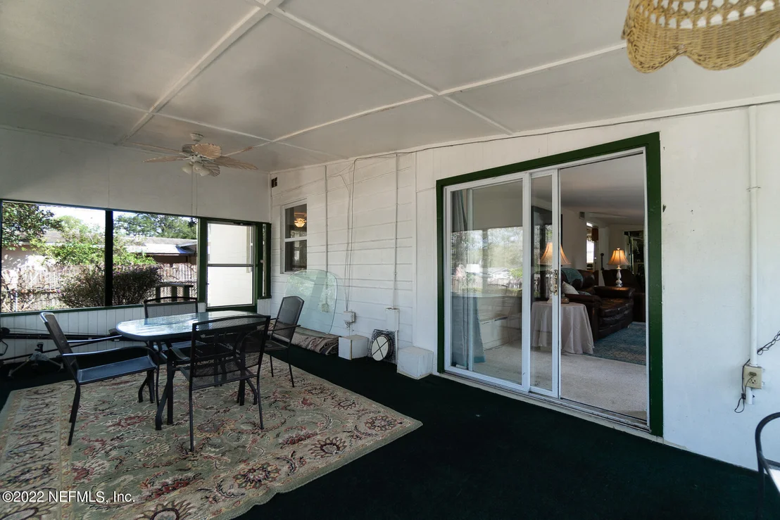 Photo of 317 CANIS Drive W