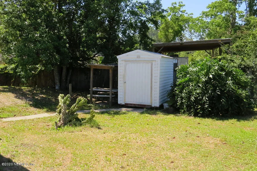 Photo of 1025 W 4TH Street