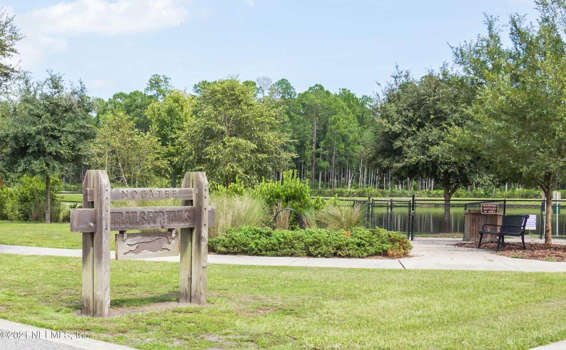 Photo of 237 GULFSTREAM Way