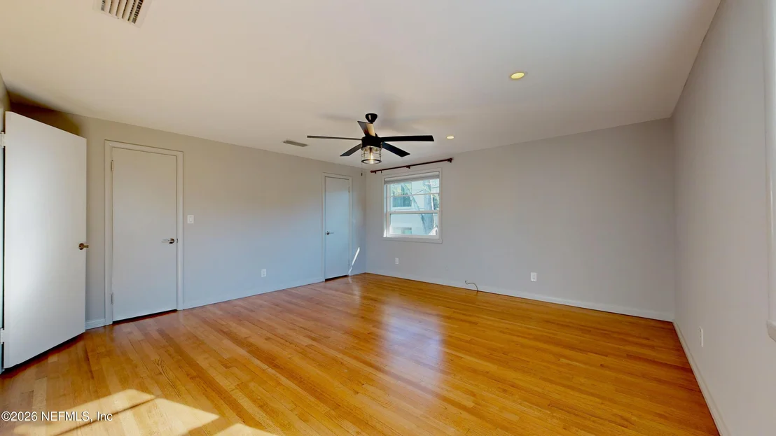 Photo of 1827 CHERRY Street