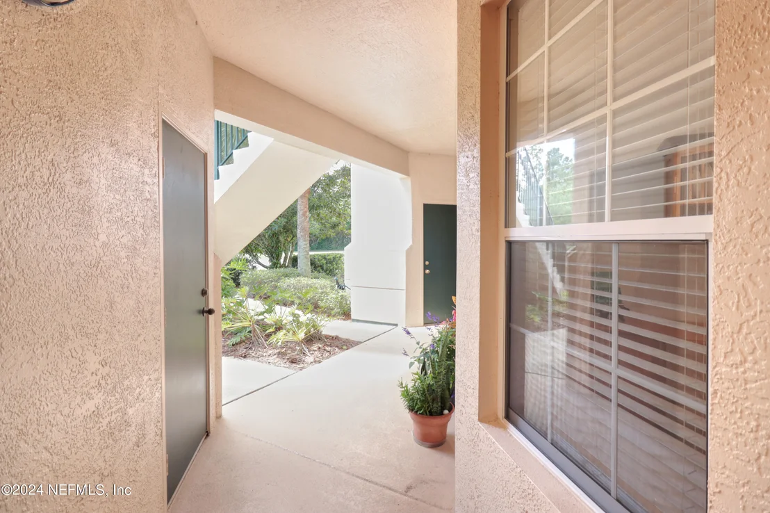 Photo of 1802 PRESTWICK Place