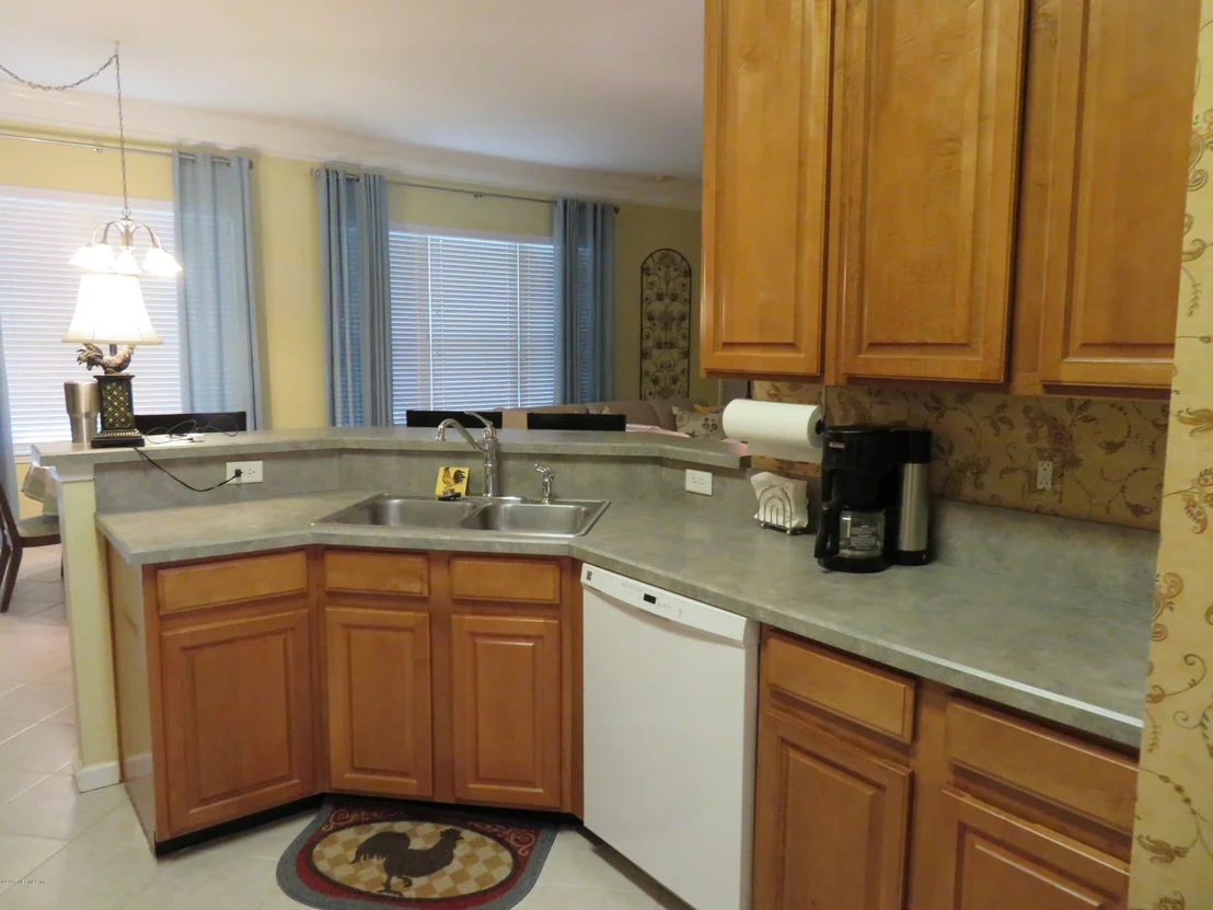 Photo of 4157 LONICERA Loop