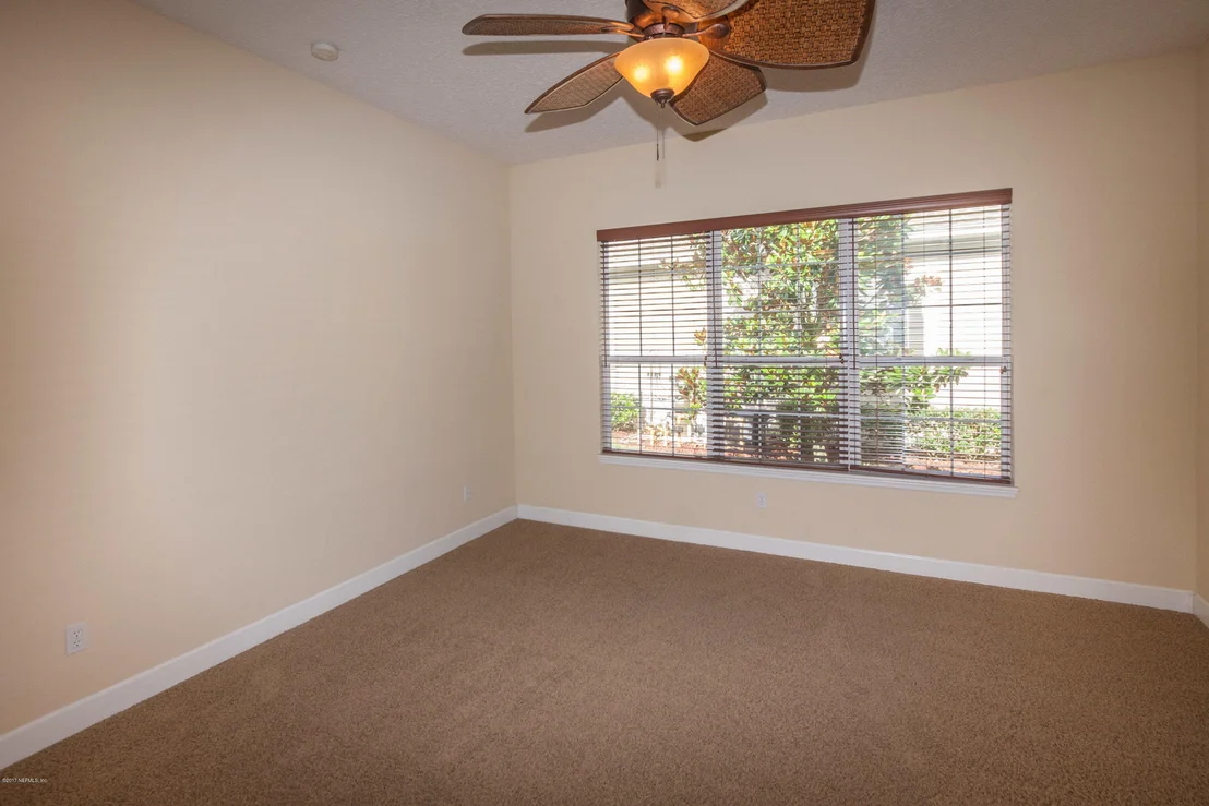 Photo of 171 LA MESA Drive