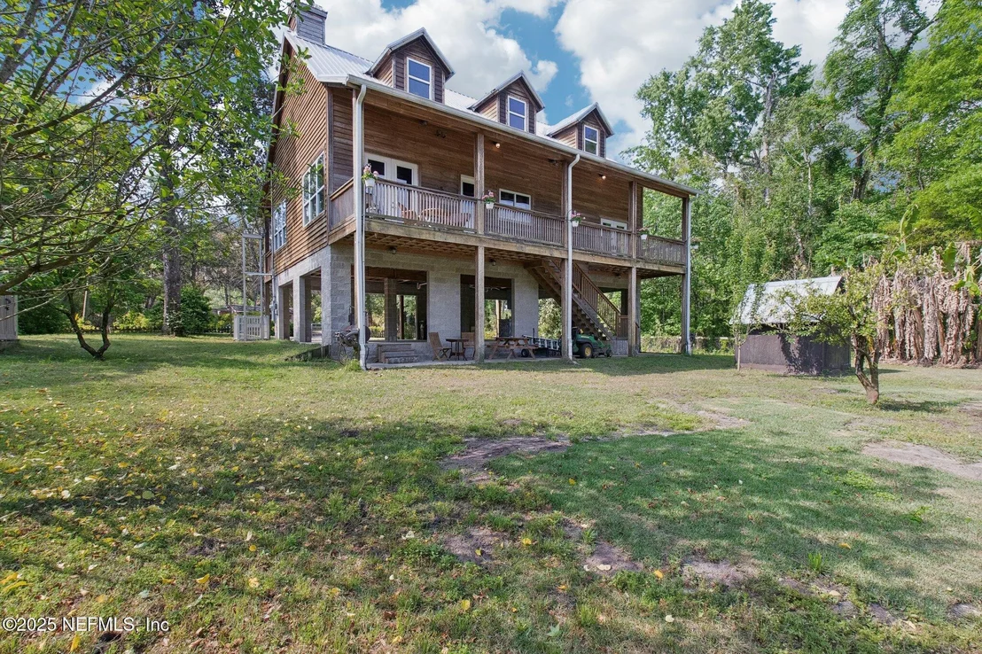 Photo of 3684 MAIN Street