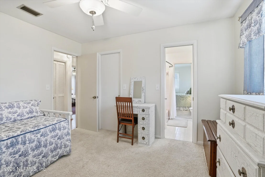 Photo of 1884 PARKCREST Drive