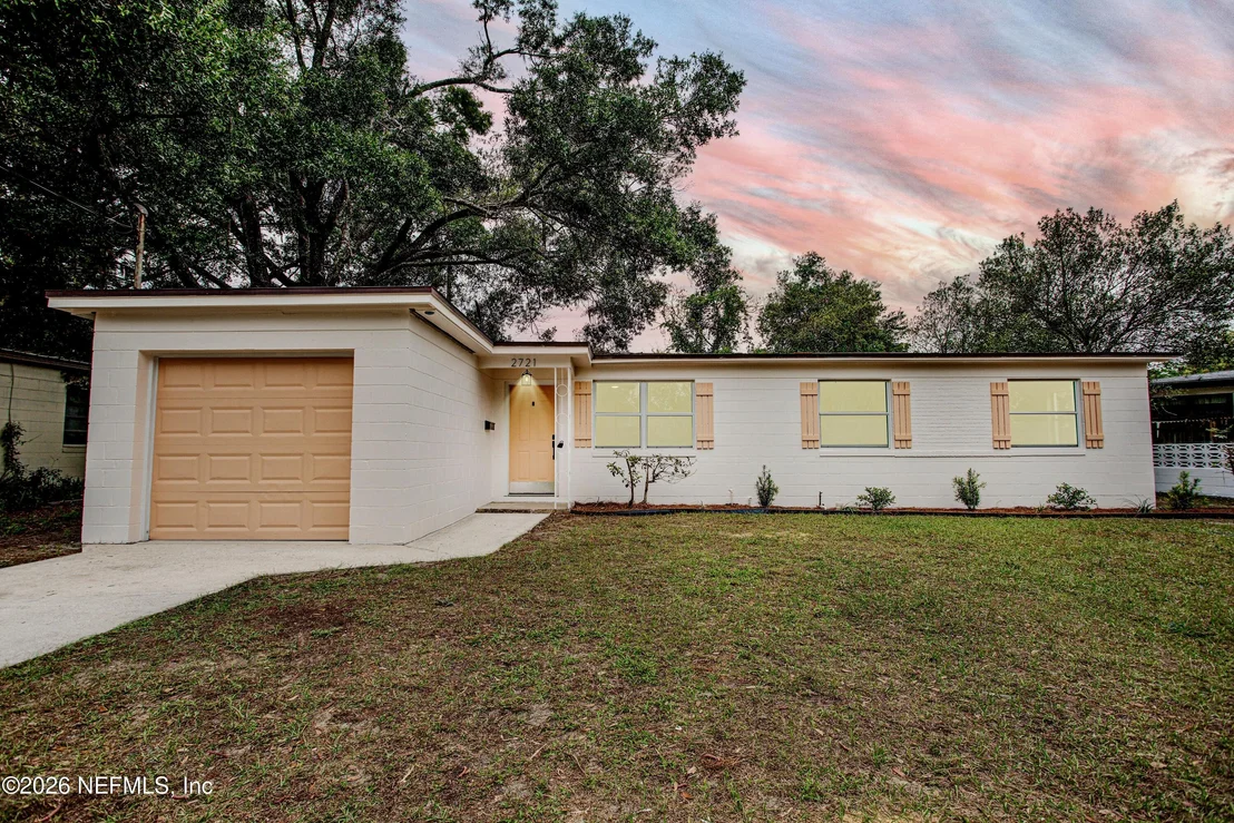 Photo of 2721 LANSDOWNE Drive