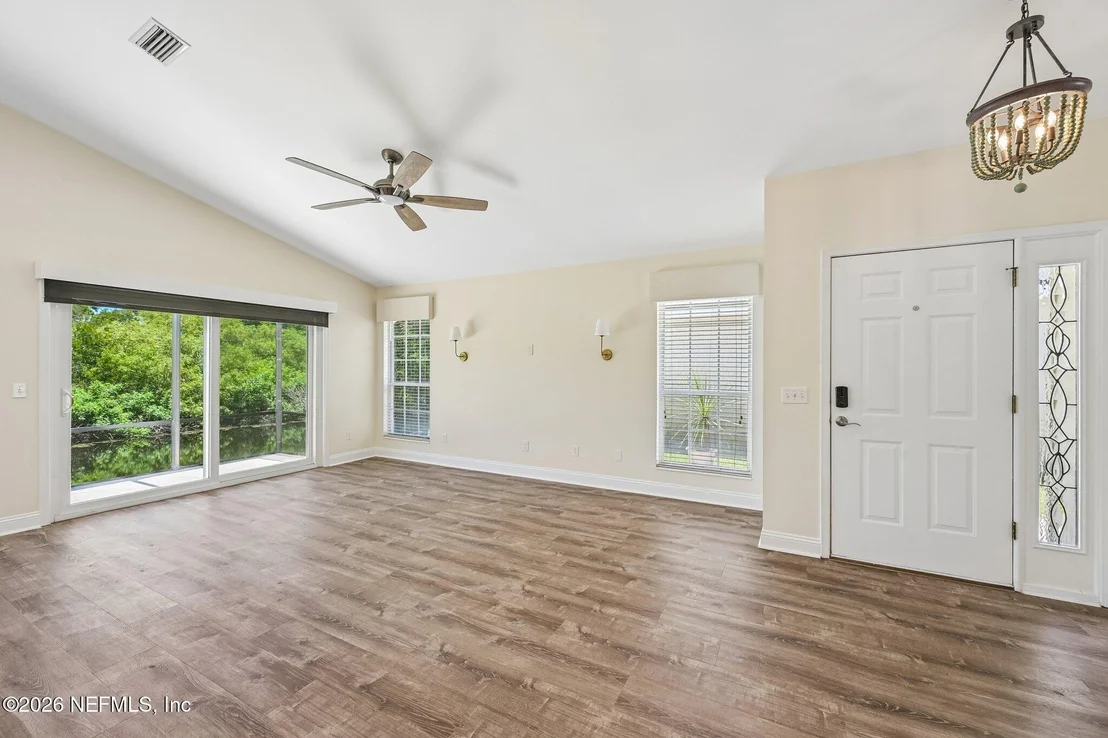 Photo of 341 CHARLEMAGNE Circle