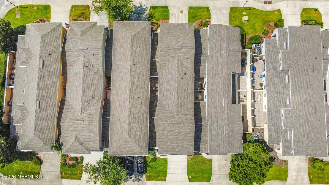 Photo of 6117 ECLIPSE Circle