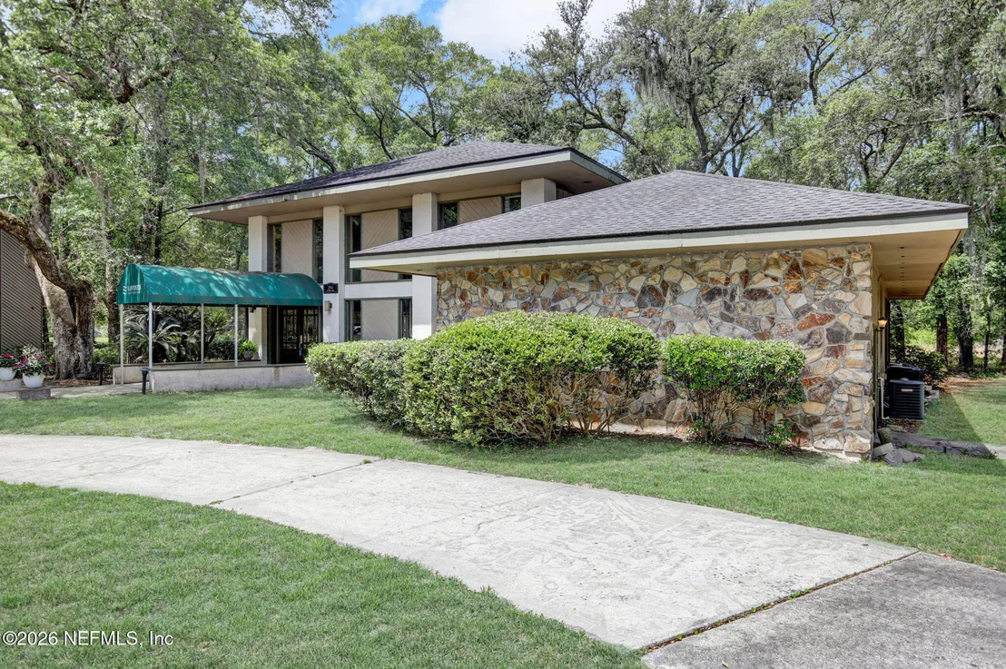 Photo of 2954 RAVINES Road