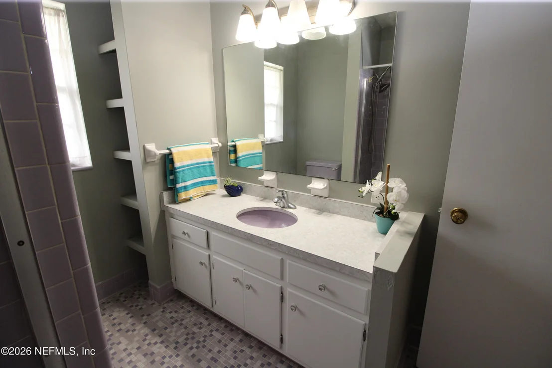 Photo of 302 SHORE Drive