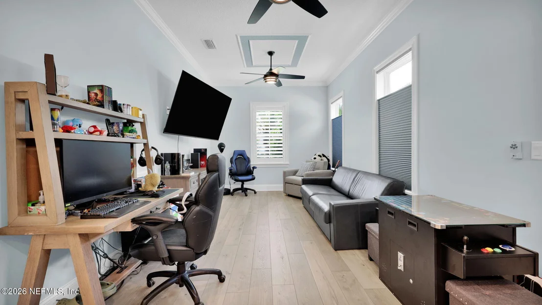 Photo of 375 SEAGROVE Drive