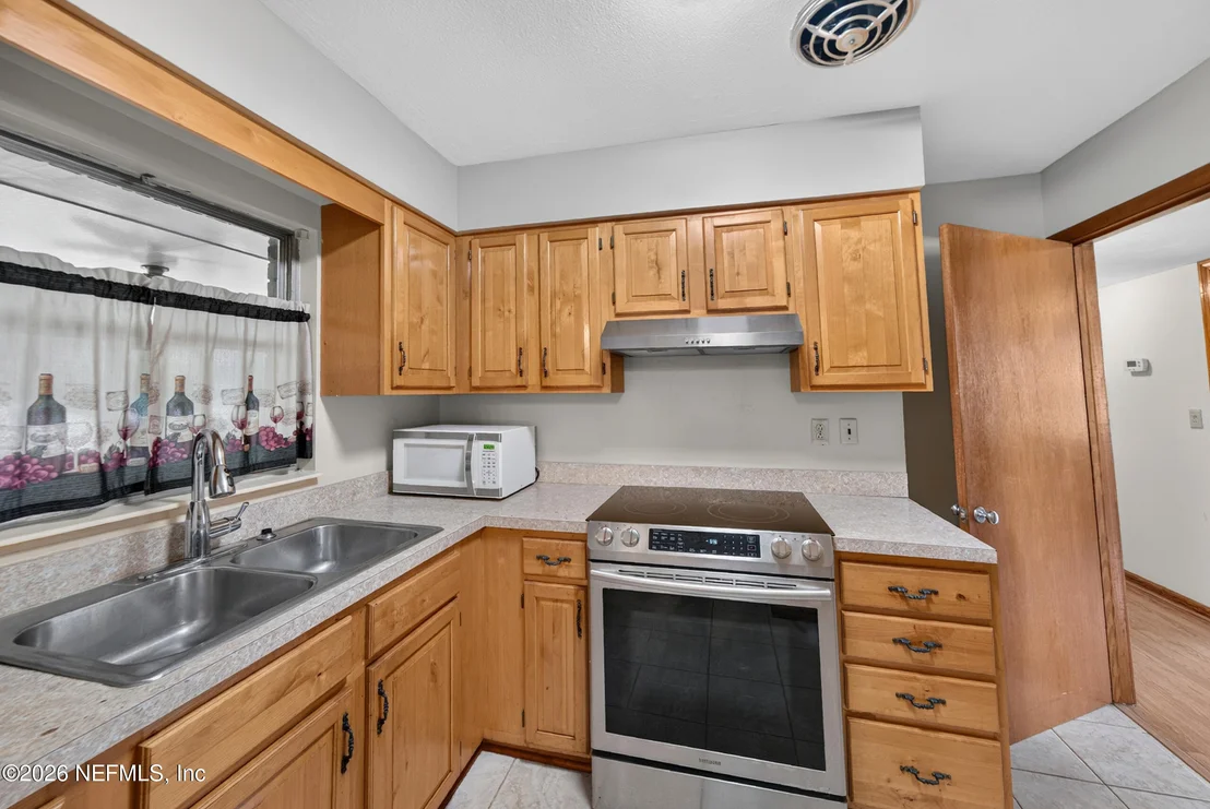 Photo of 3004 DONNA Drive