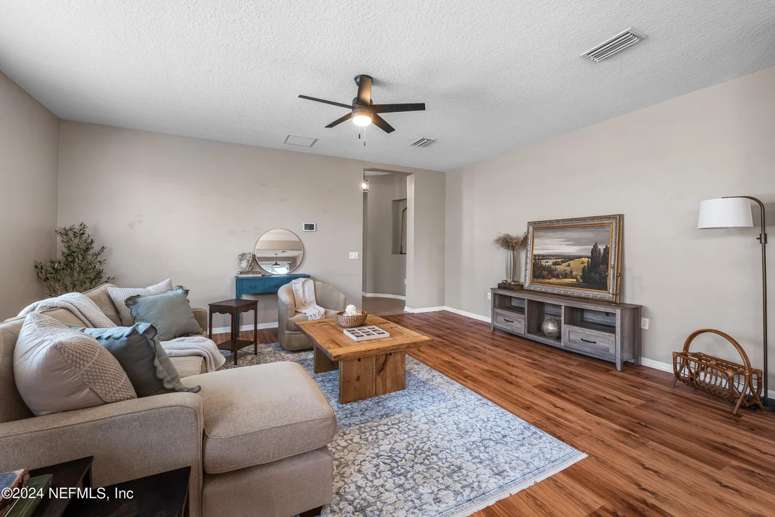 Photo of 13150 TOM MORRIS Drive