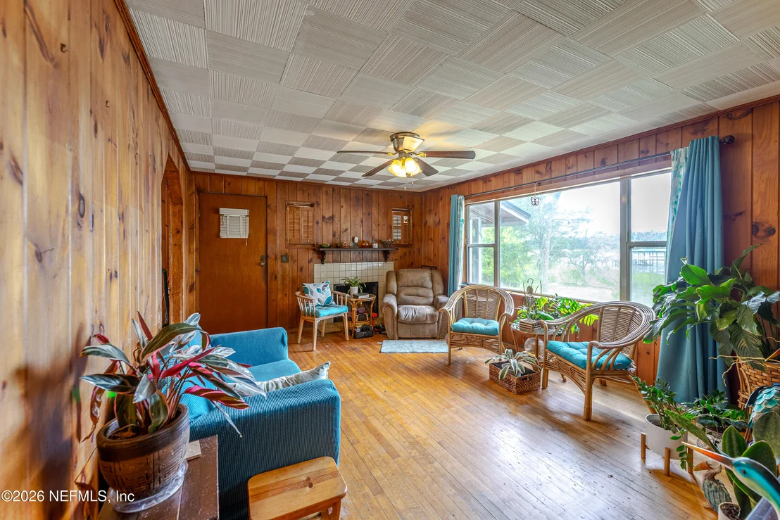 Photo of 1257 CEDAR BAY Road