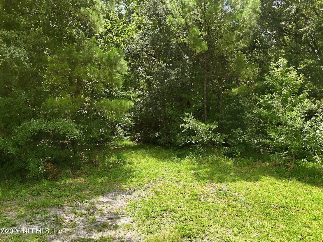 Photo of 143 PINE TREE Road