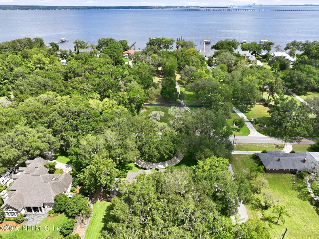 Photo of 12641 MANDARIN Road