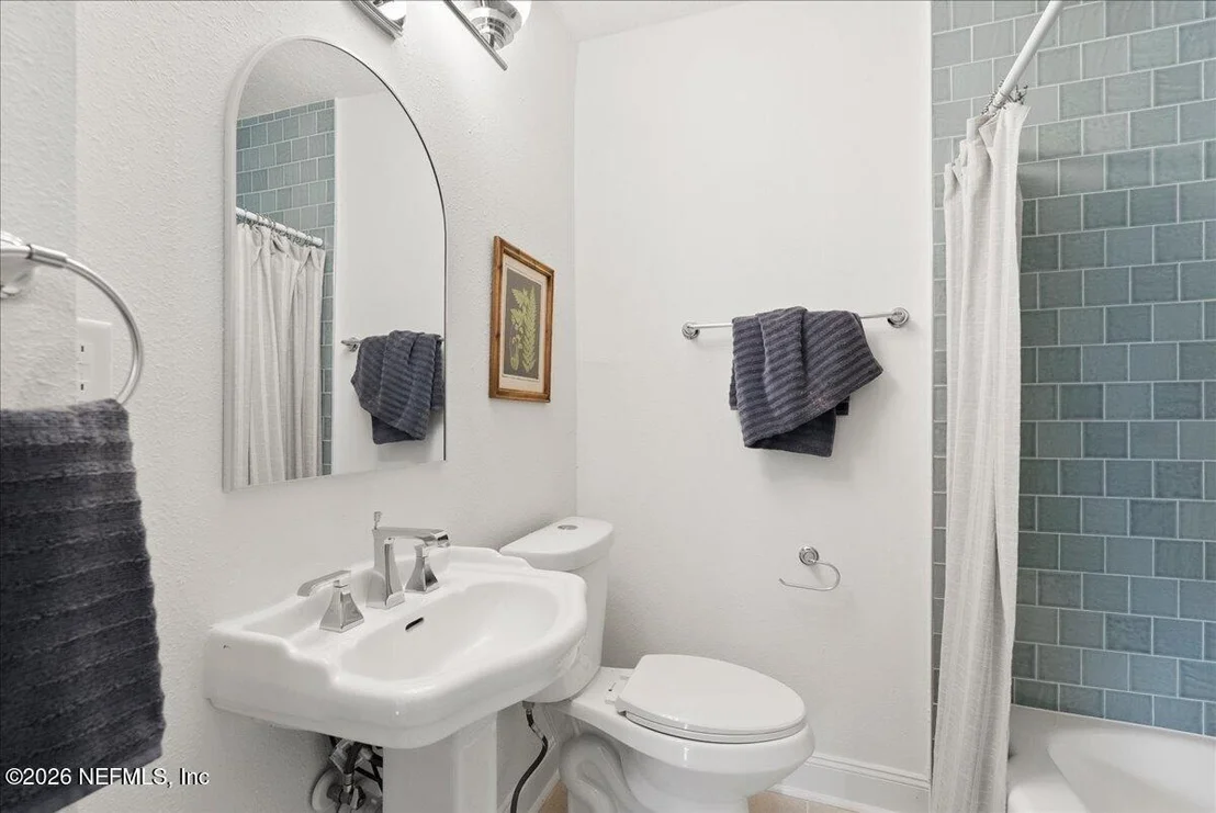 Photo of 5541 MILMAR Drive N