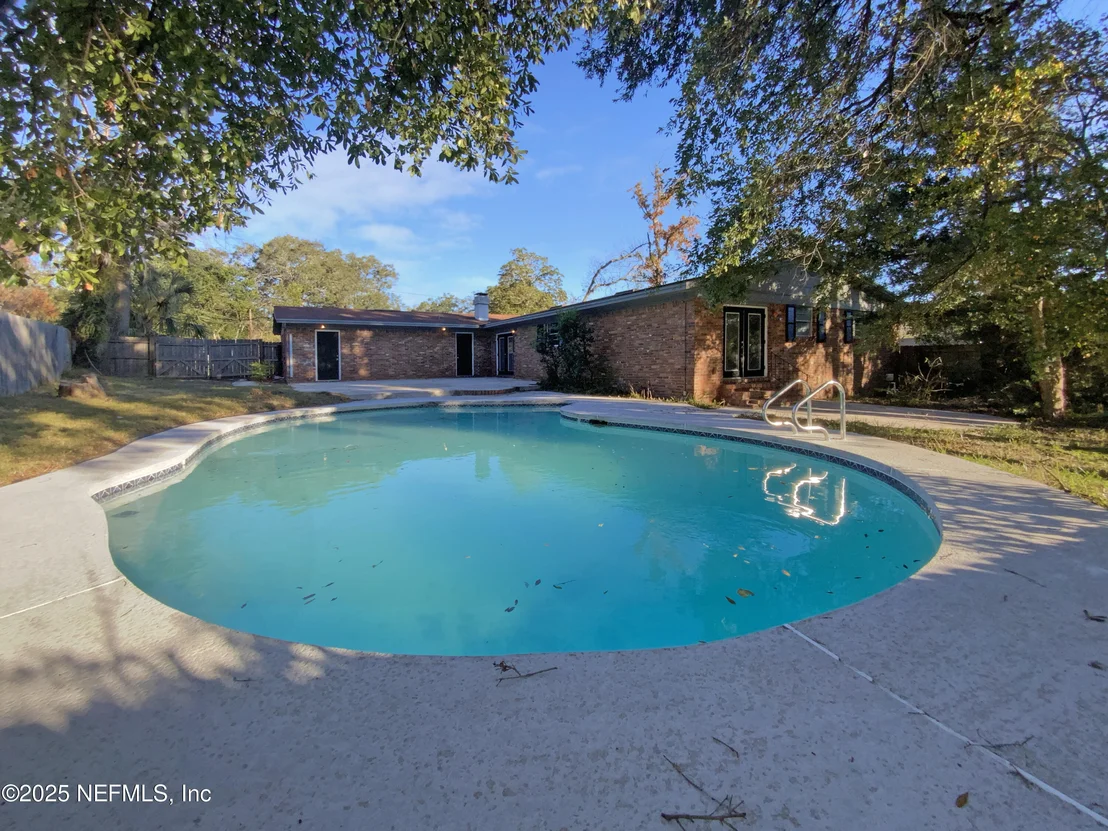 Photo of 10777 EXECUTIVE Drive