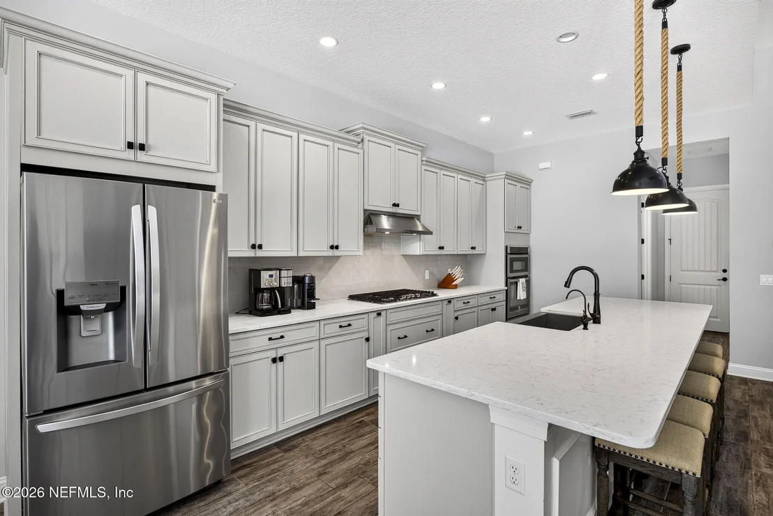 Photo of 215 FRESHWATER Drive