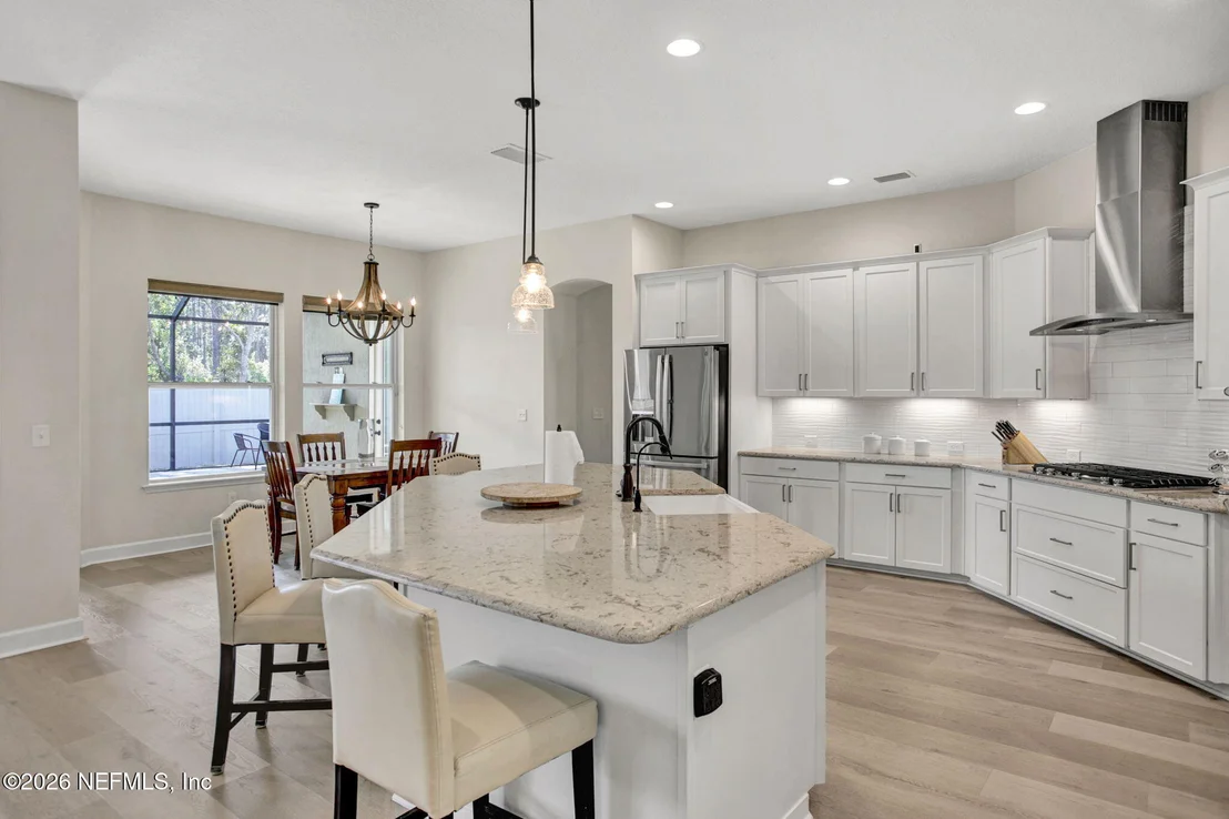 Photo of 77 MANOR Lane