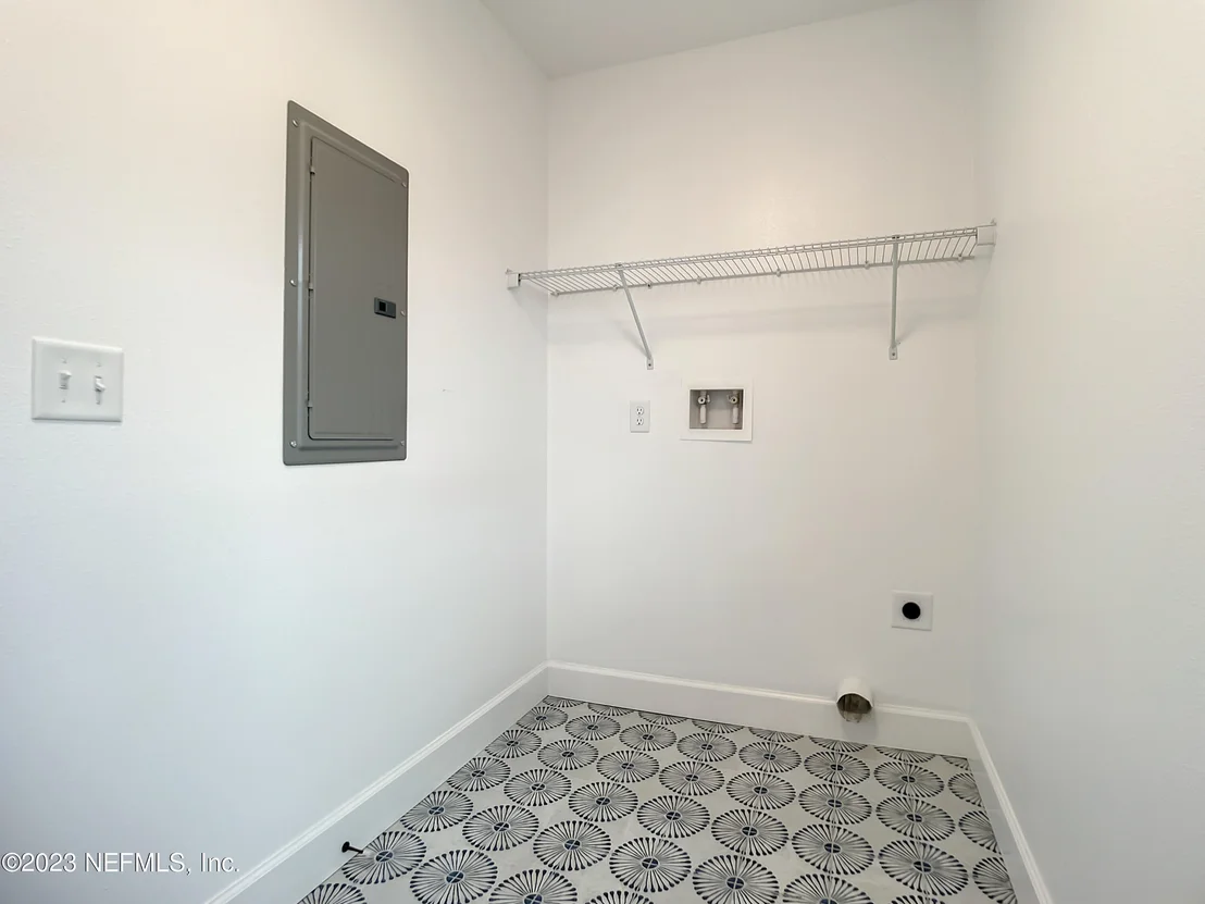 Photo of 6635 MADISON Street