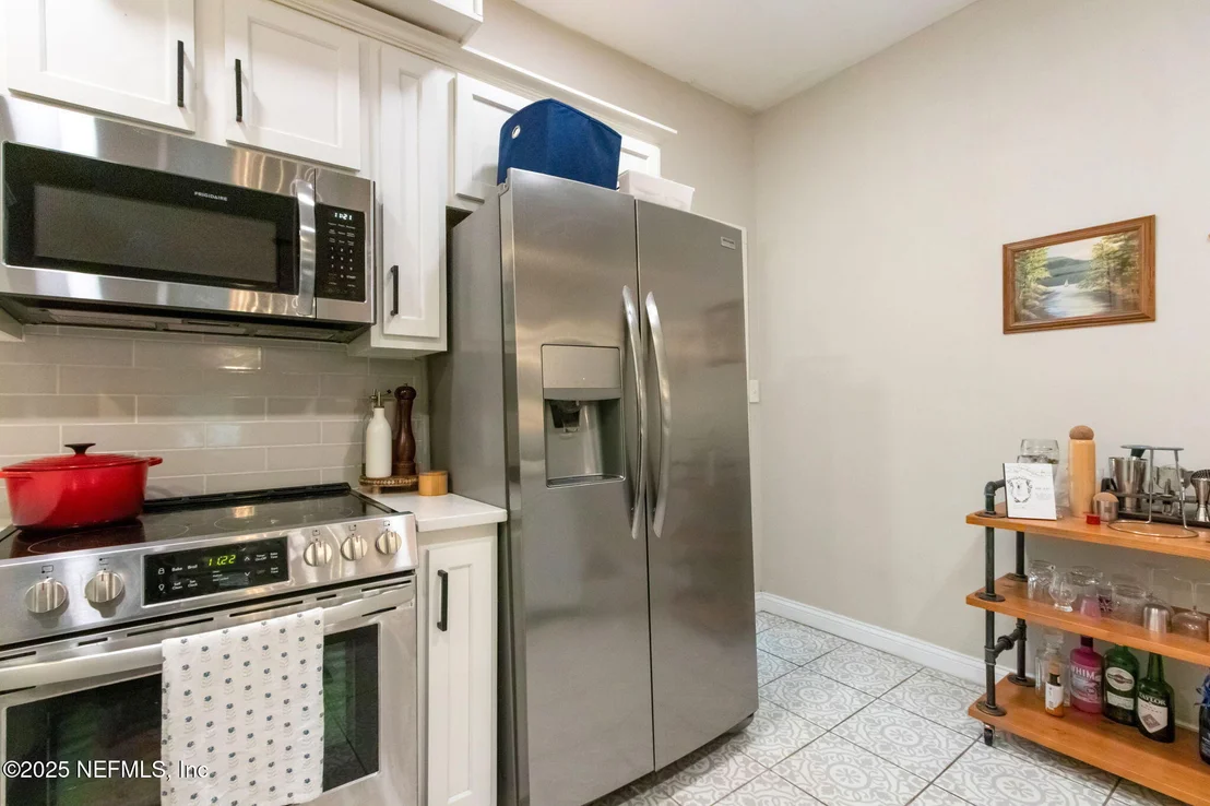 Photo of 1028 CONGLETON Terrace