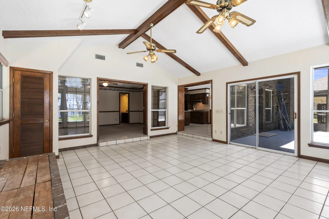 Photo of 3154 NAUTILUS Road