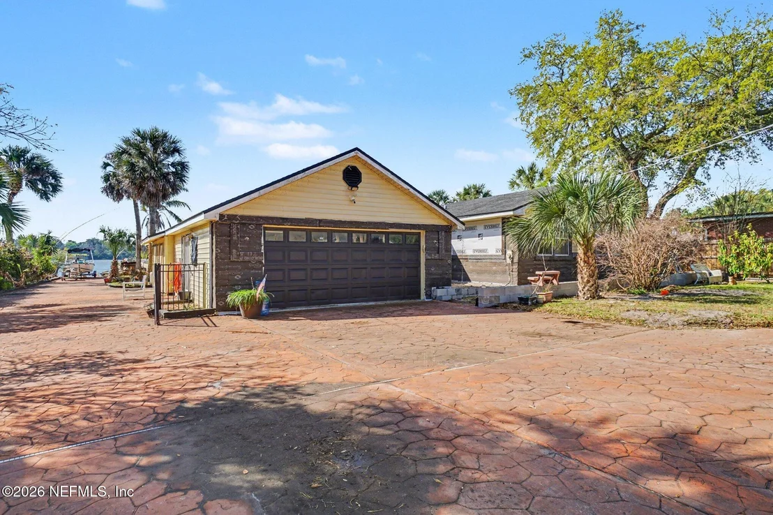 Photo of 6964 RAMOTH Drive