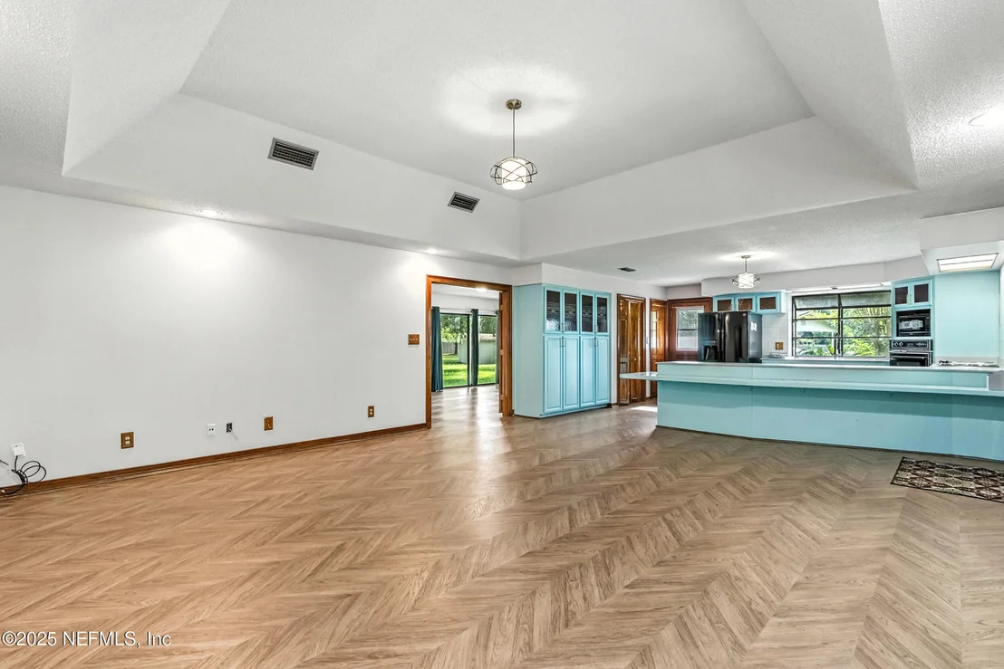 Photo of 9209 SANDLER Road