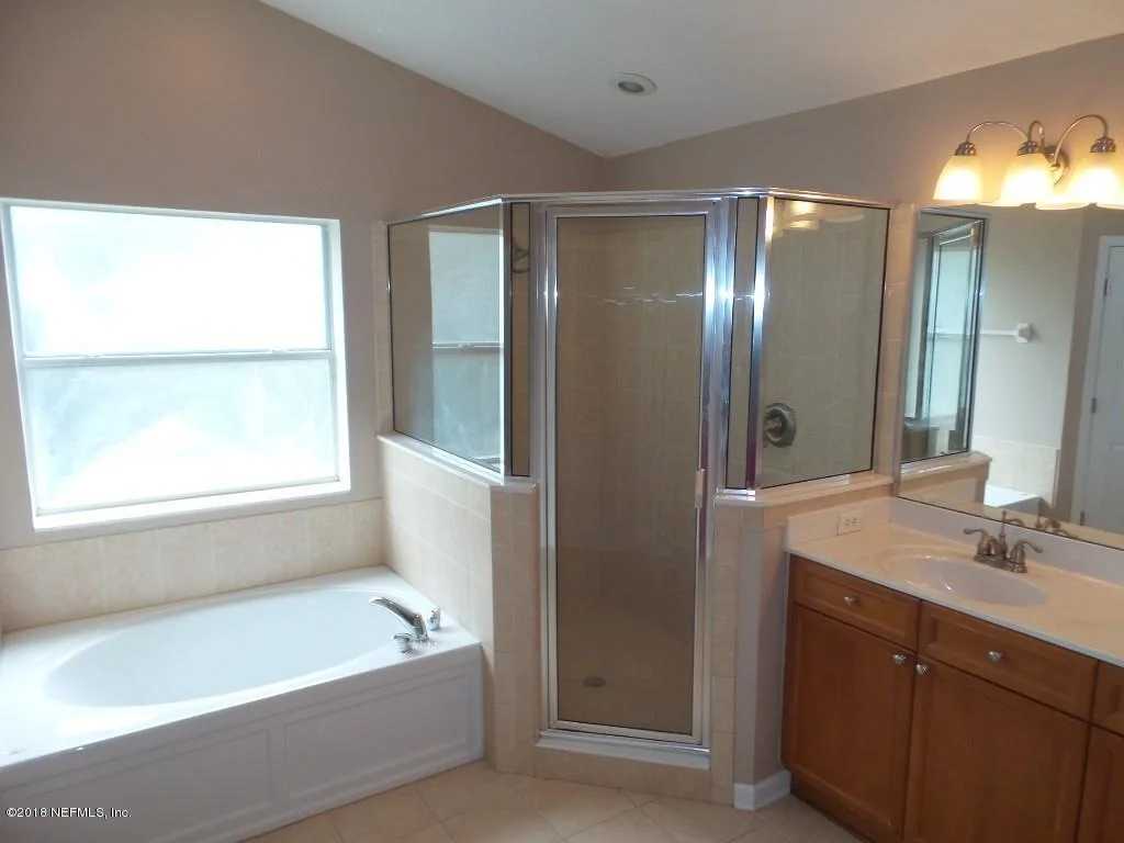 Photo of 1739 WINDOVER Place