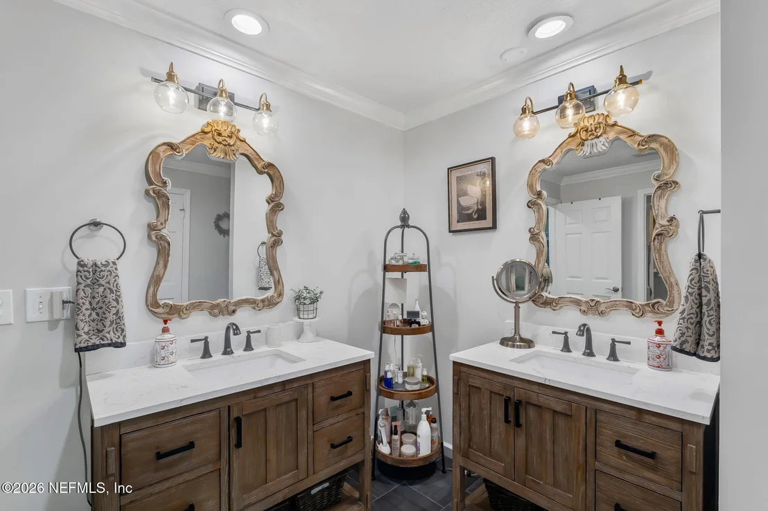 Photo of 8148 BLUE JAY Lane