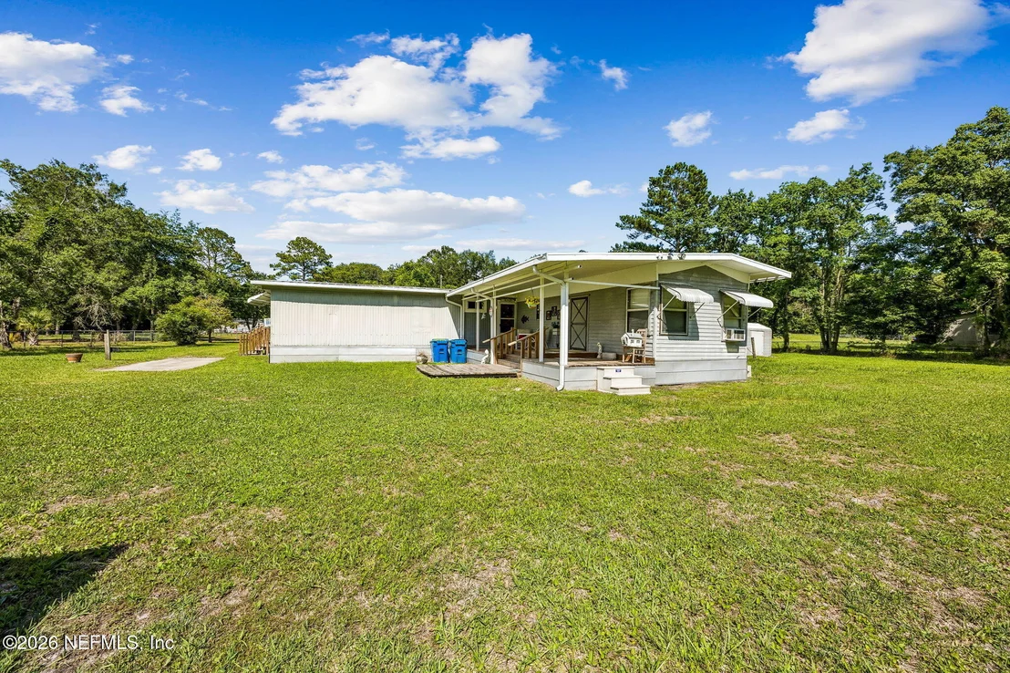 Photo of 15690 SEARS Road
