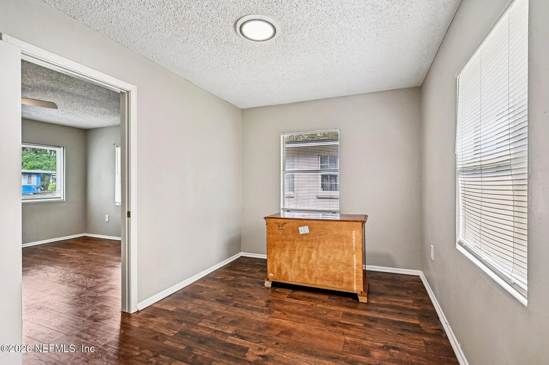 Photo of 5609 EARTHA Drive