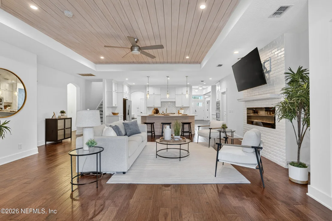 Photo of 73 GREENVIEW Lane