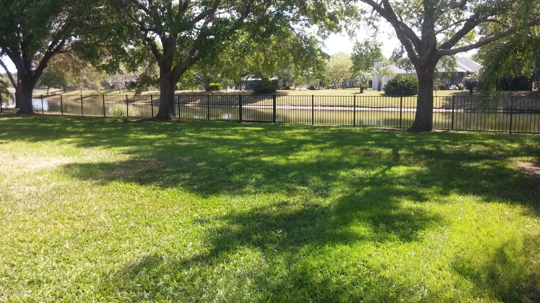 Photo of 180 IVY LAKES Drive