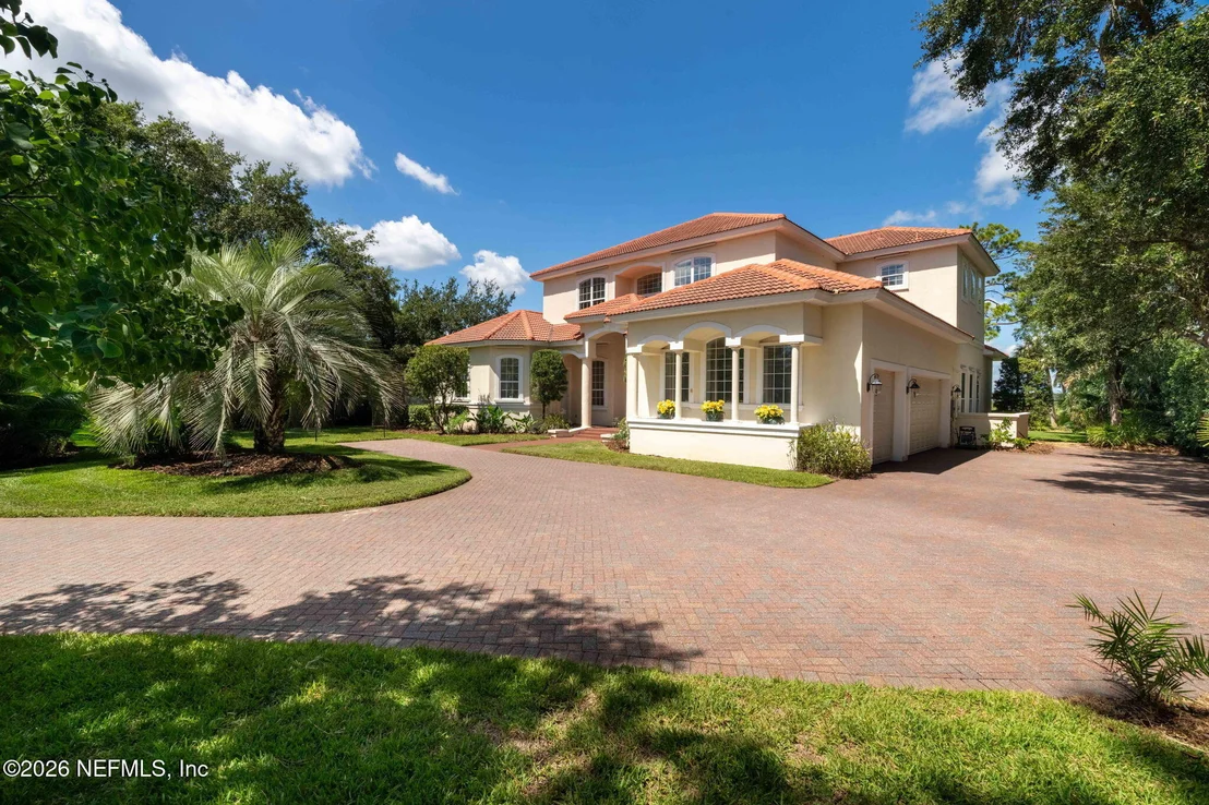 Photo of 217 FIDDLERS POINT Drive